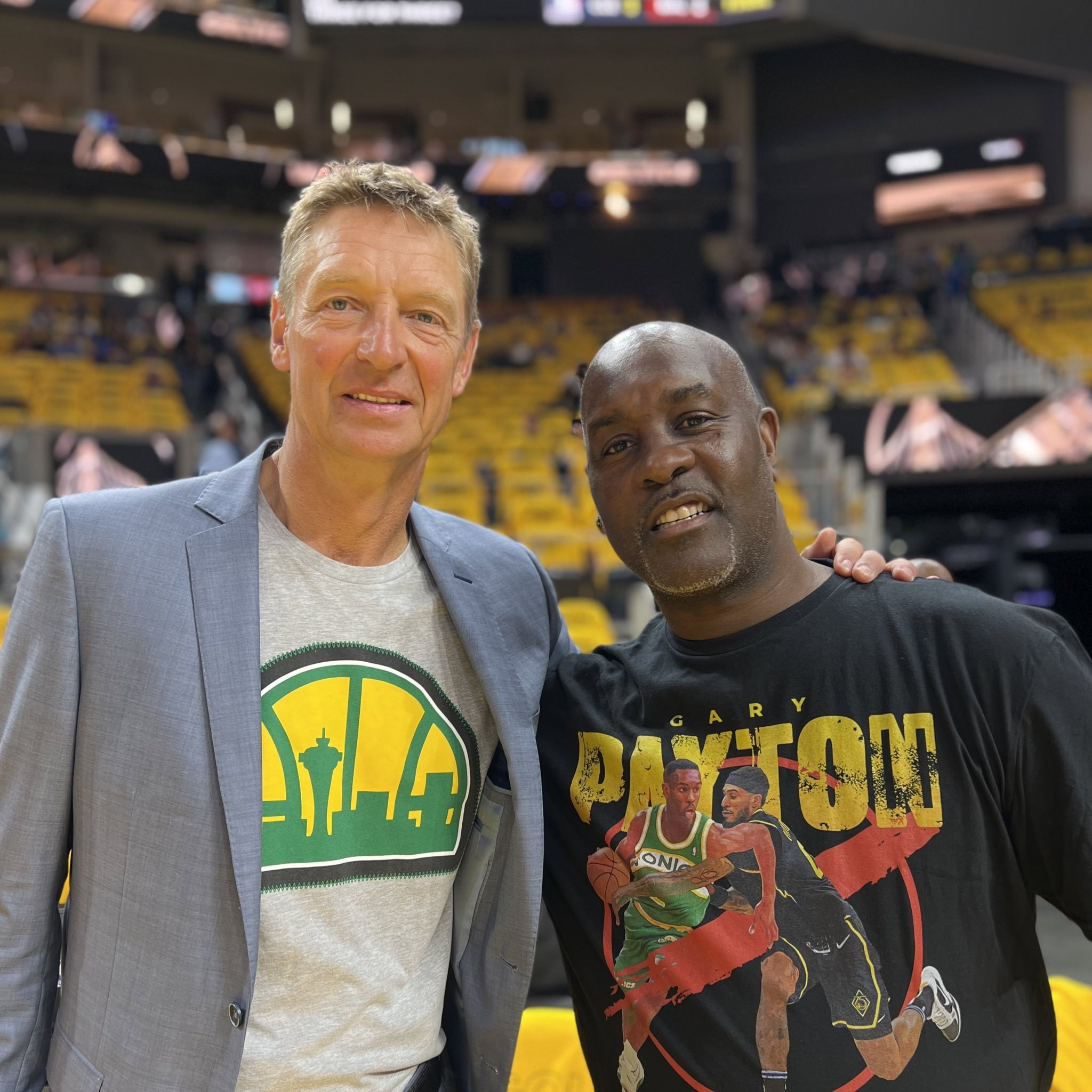 防守方面都 防守方面都