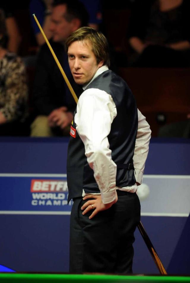 登贝莱的天 登贝莱的天