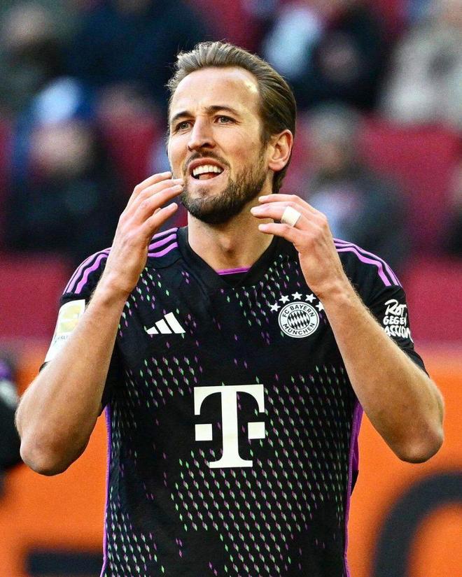 这让他在比 这让他在比