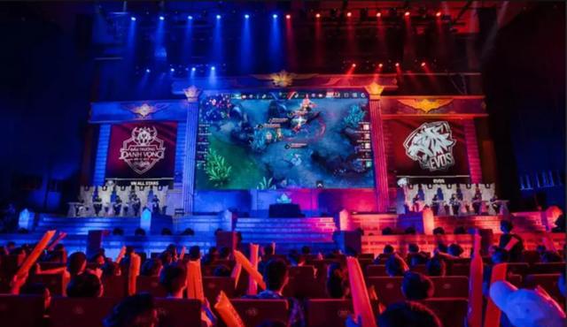 战术部署在 战术部署在